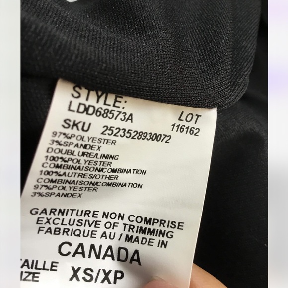 Le Chateau Dress - Picture 3 of 6